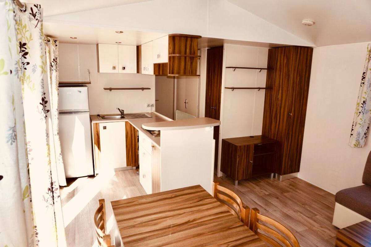 Les Pierres Couchees 4 Etoiles A St Brevin Les Pins Emplacement Br22 3Ch 2Sdb 8 Personnes Saint-Brevin-les-Pins Exterior foto